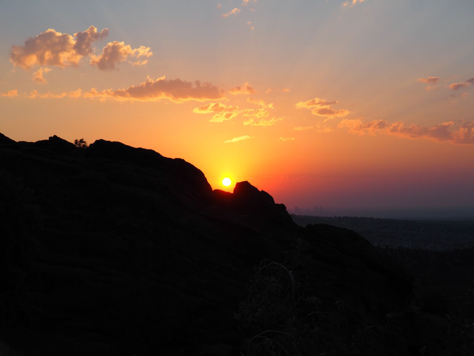 Olympus OM-D E-M10 sample photo. Denver, colorado, sunrise photography