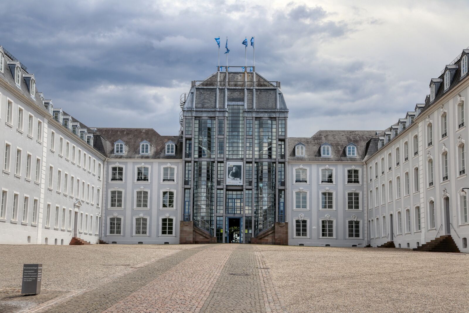 Canon EOS 80D sample photo. Castle, saarbrücken, saarland photography