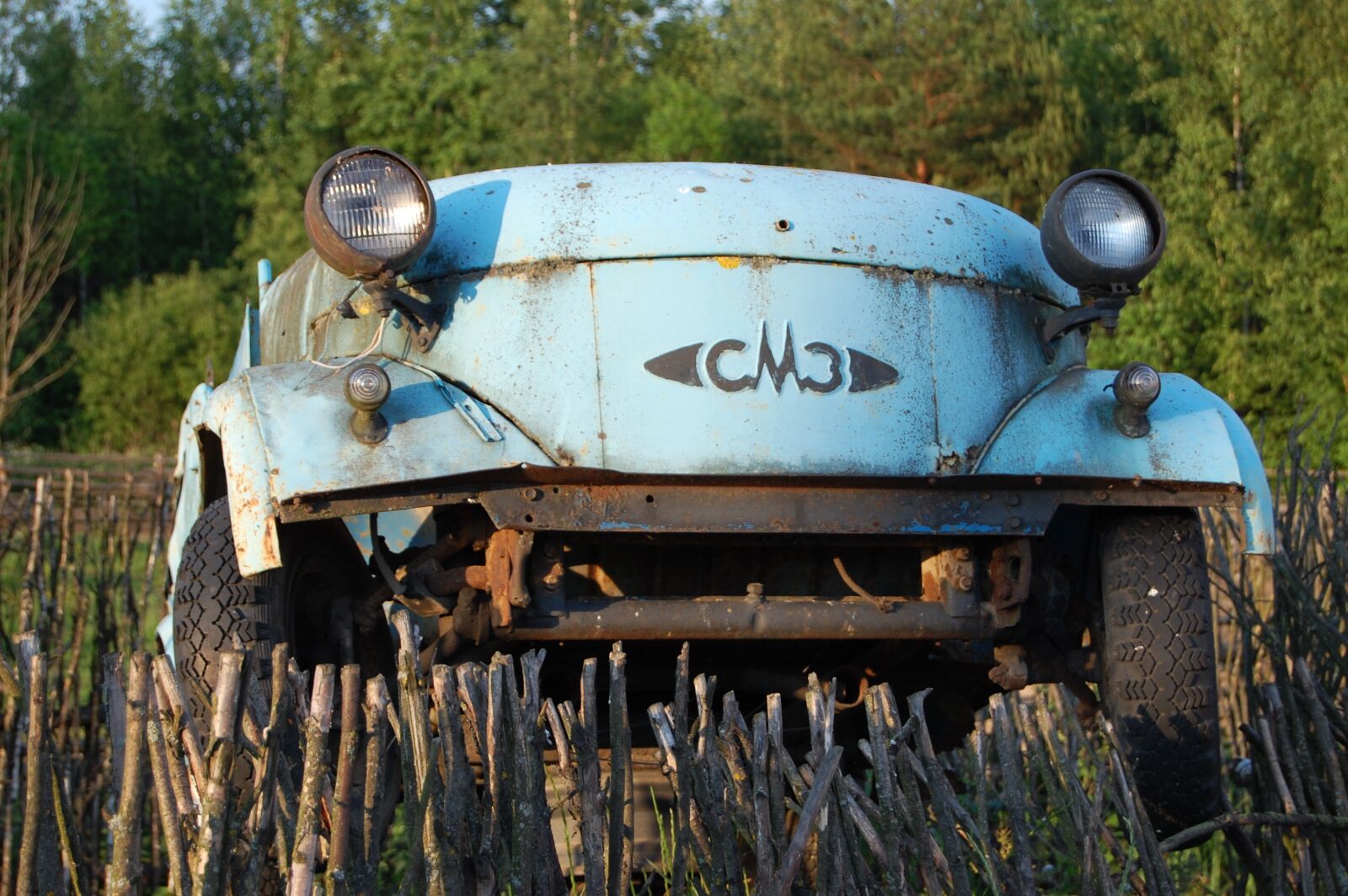 Nikon D40 sample photo. Vehicle, outdoors, the transportation photography