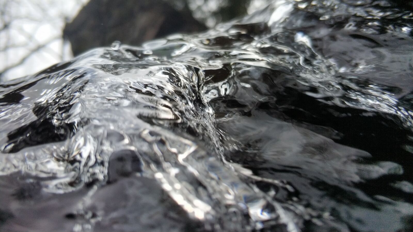Xiaomi MI6 sample photo. Water, flow, capture photography