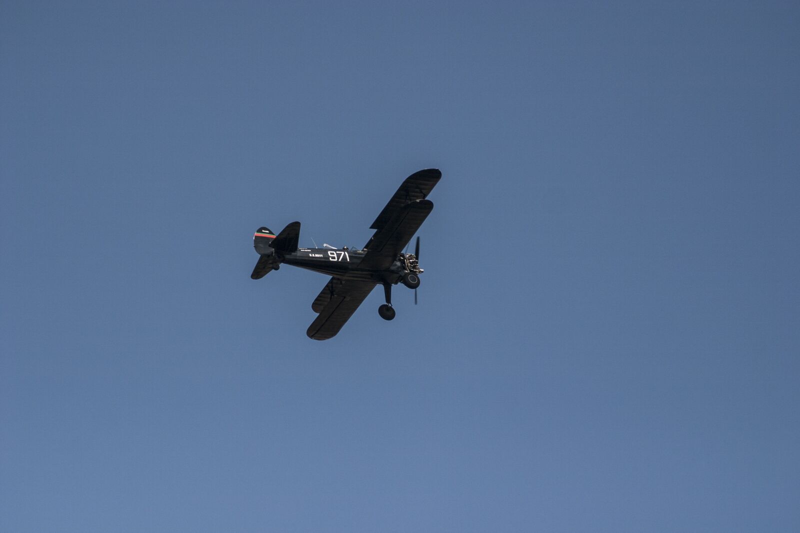Canon EOS 300D (EOS Digital Rebel / EOS Kiss Digital) sample photo. Pilot, airplane, boeing-stearman photography