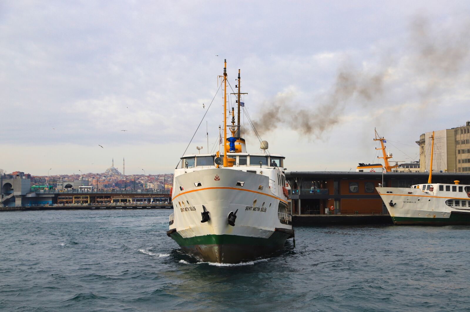 Canon EOS 6D Mark II + Canon EF 24-105mm F4L IS USM sample photo. Ship, v, istanbul photography