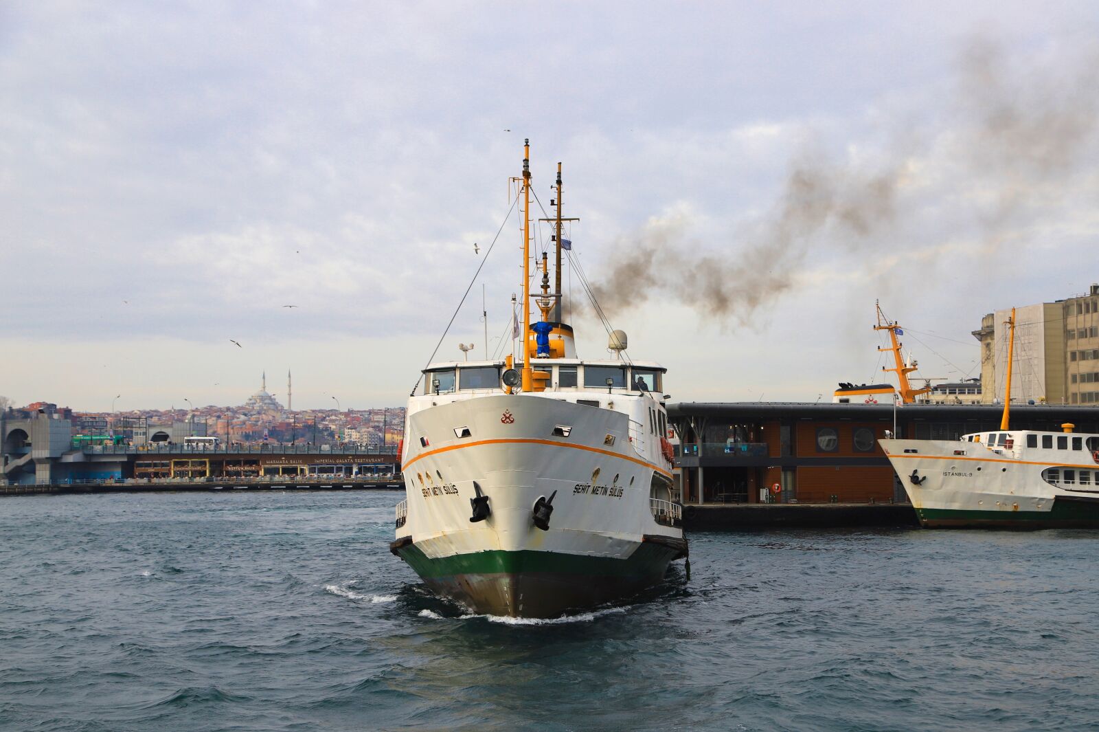 Canon EOS 6D Mark II sample photo. Ship, v, istanbul photography