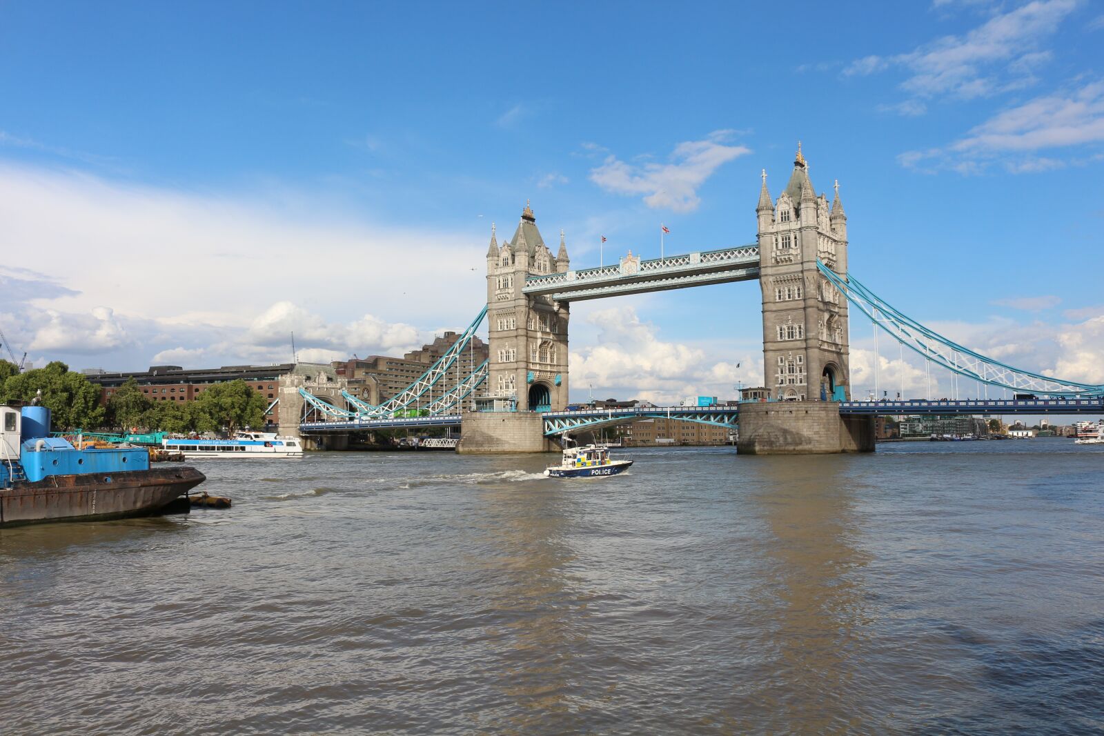 Canon EOS 700D (EOS Rebel T5i / EOS Kiss X7i) sample photo. London, london bridge, england photography