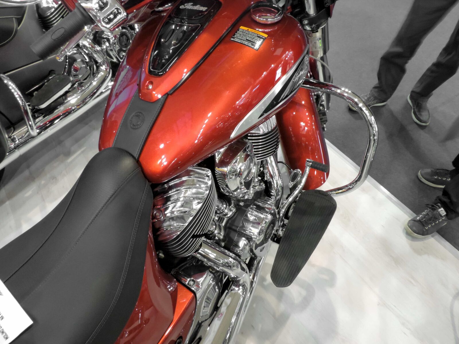 Nikon Coolpix P520 sample photo. Metallic, motorbike, red, chrome photography