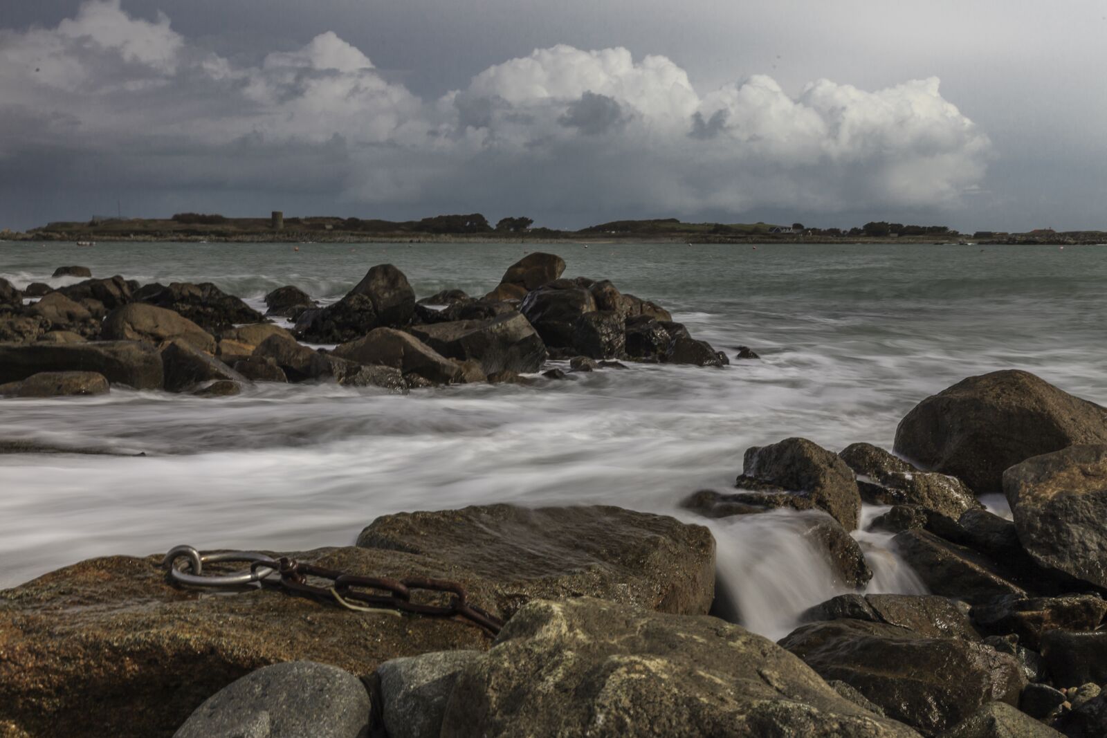 Canon EF 24-105mm F4L IS USM sample photo. Rousse bay, guernsey, sea photography