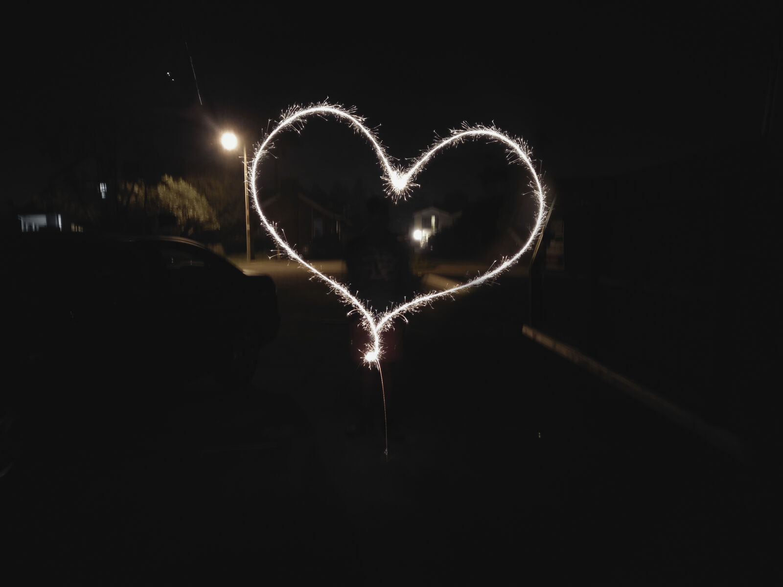 OnePlus ONE E1003 sample photo. Heart photography