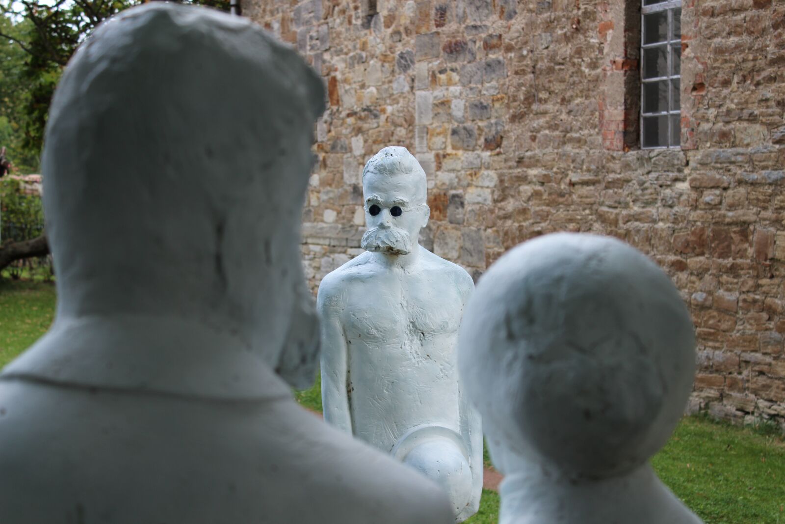 Canon EOS 1300D (EOS Rebel T6 / EOS Kiss X80) sample photo. Statue, white, sculpture photography