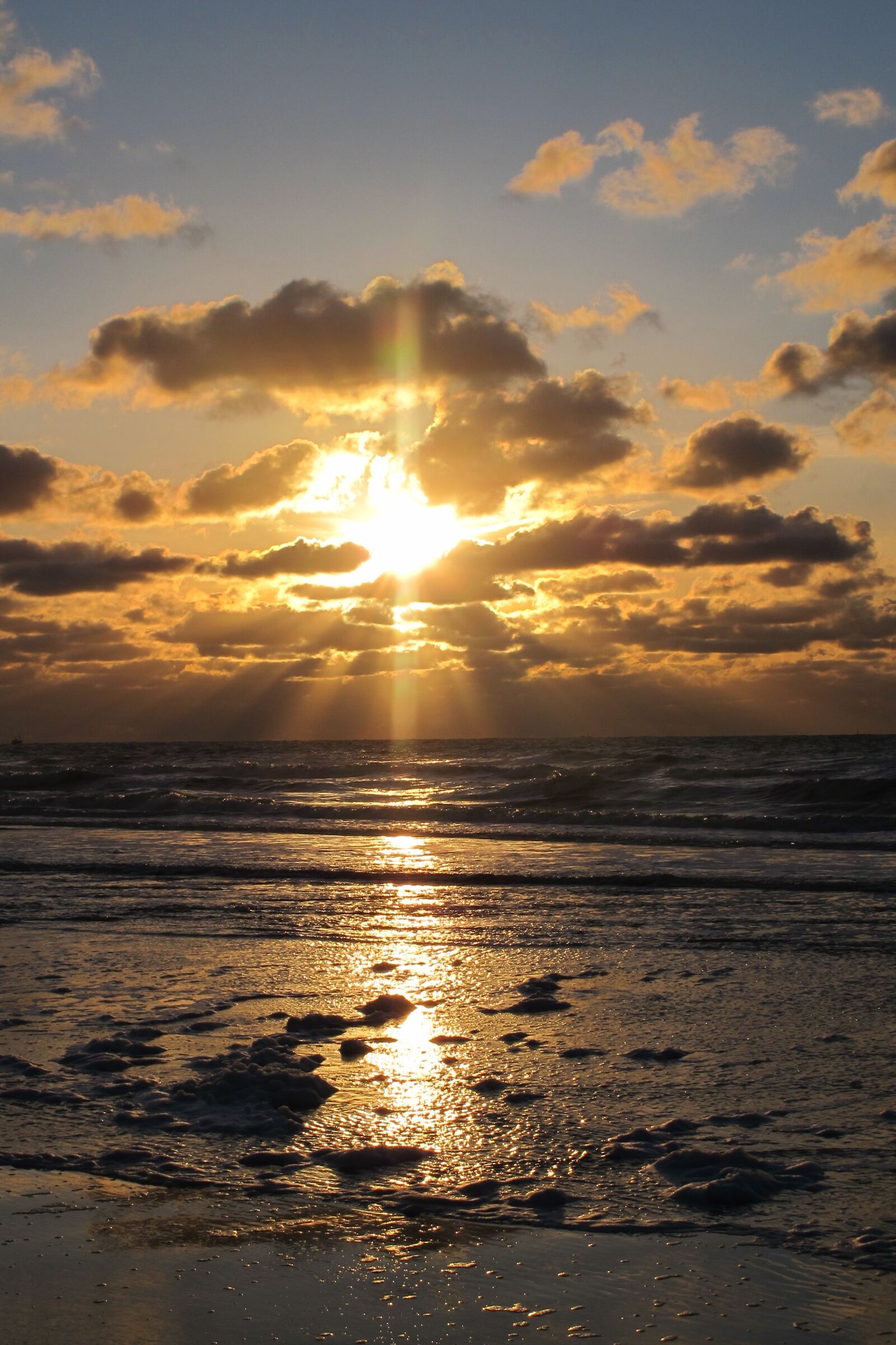Canon PowerShot G12 sample photo. Beach, sunset, sun and photography