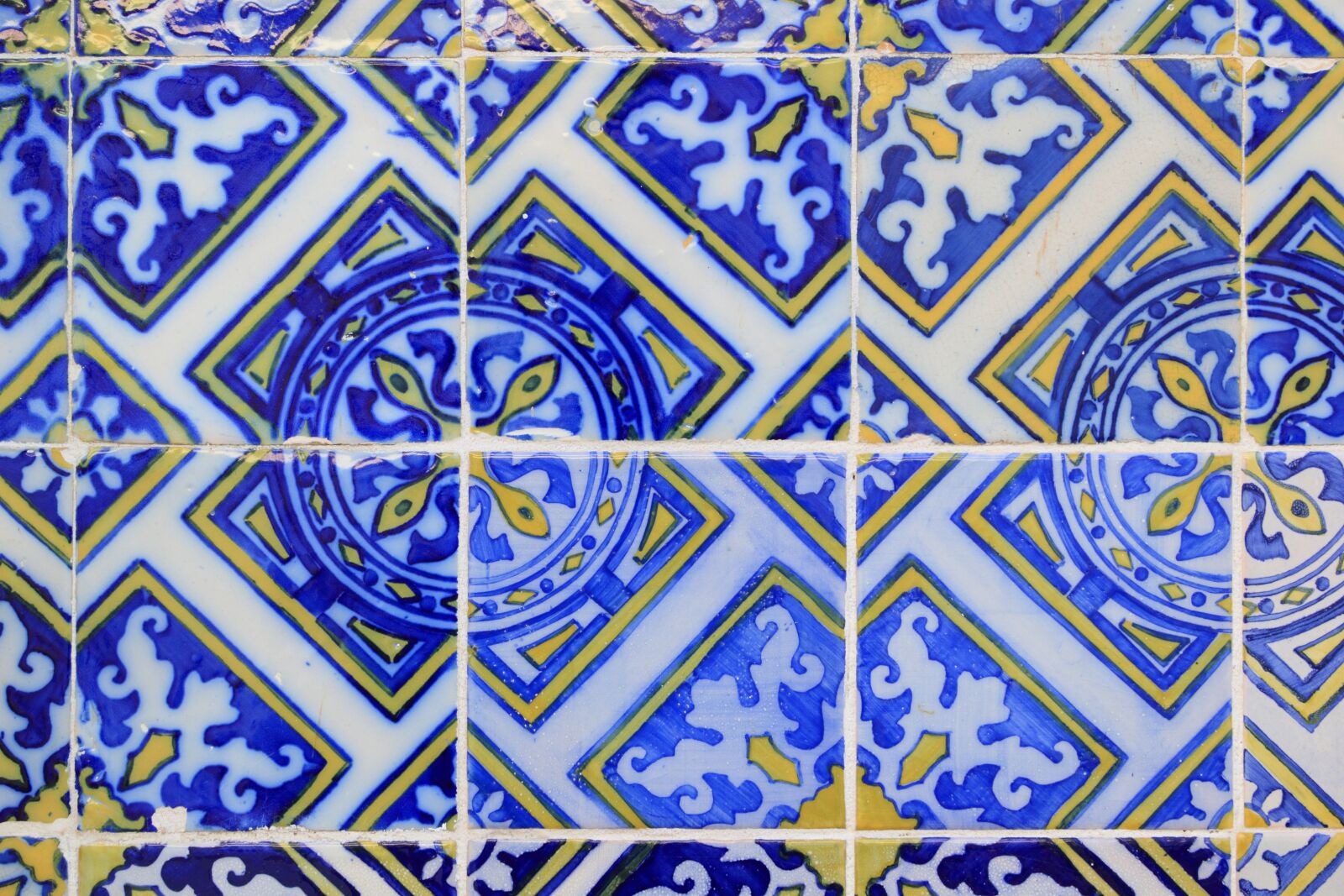 Canon EOS 550D (EOS Rebel T2i / EOS Kiss X4) sample photo. Ceramic, portugal, tiles photography