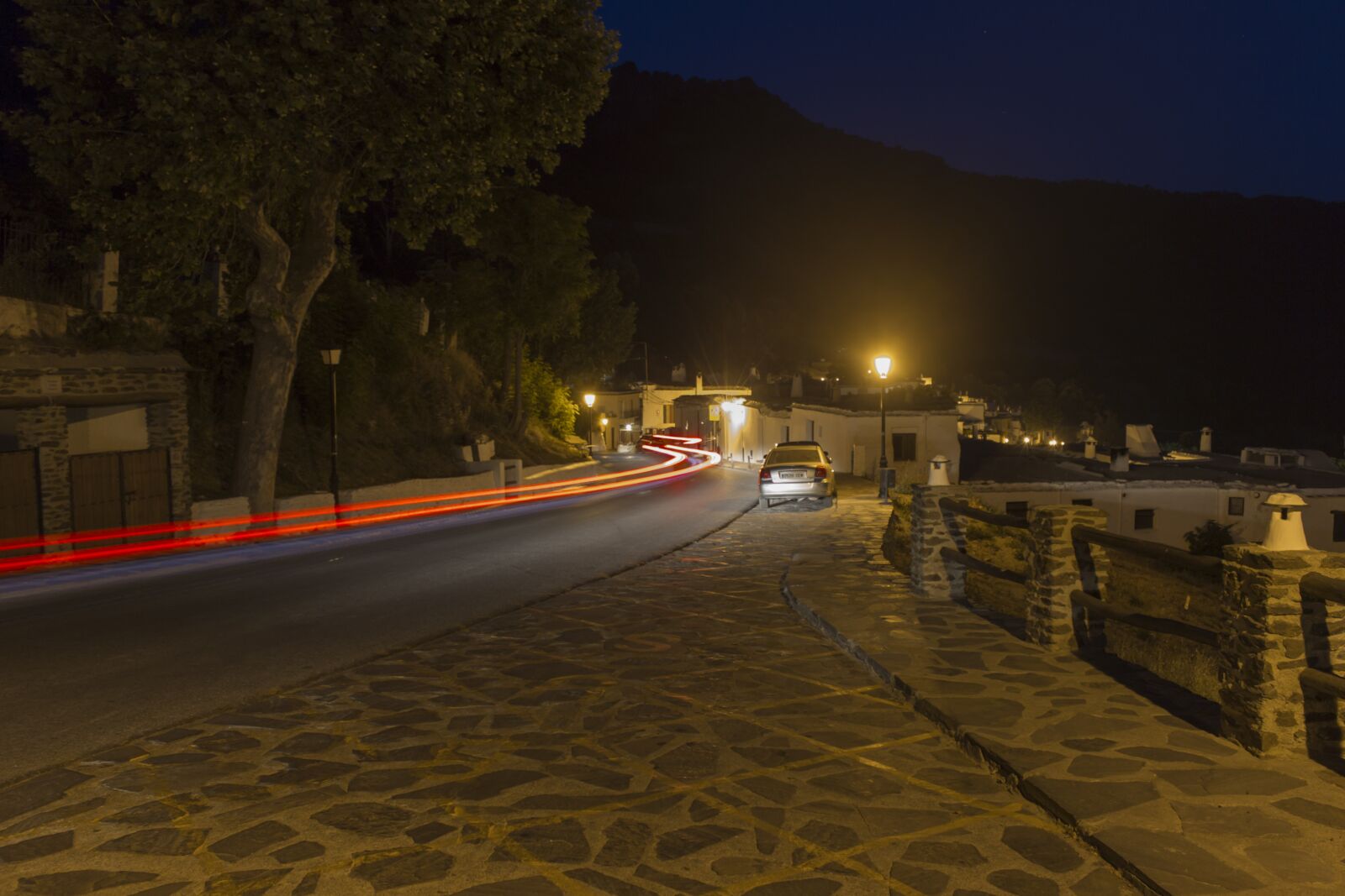 Canon EOS 100D (EOS Rebel SL1 / EOS Kiss X7) sample photo. Bubion, alpujarras, night photography