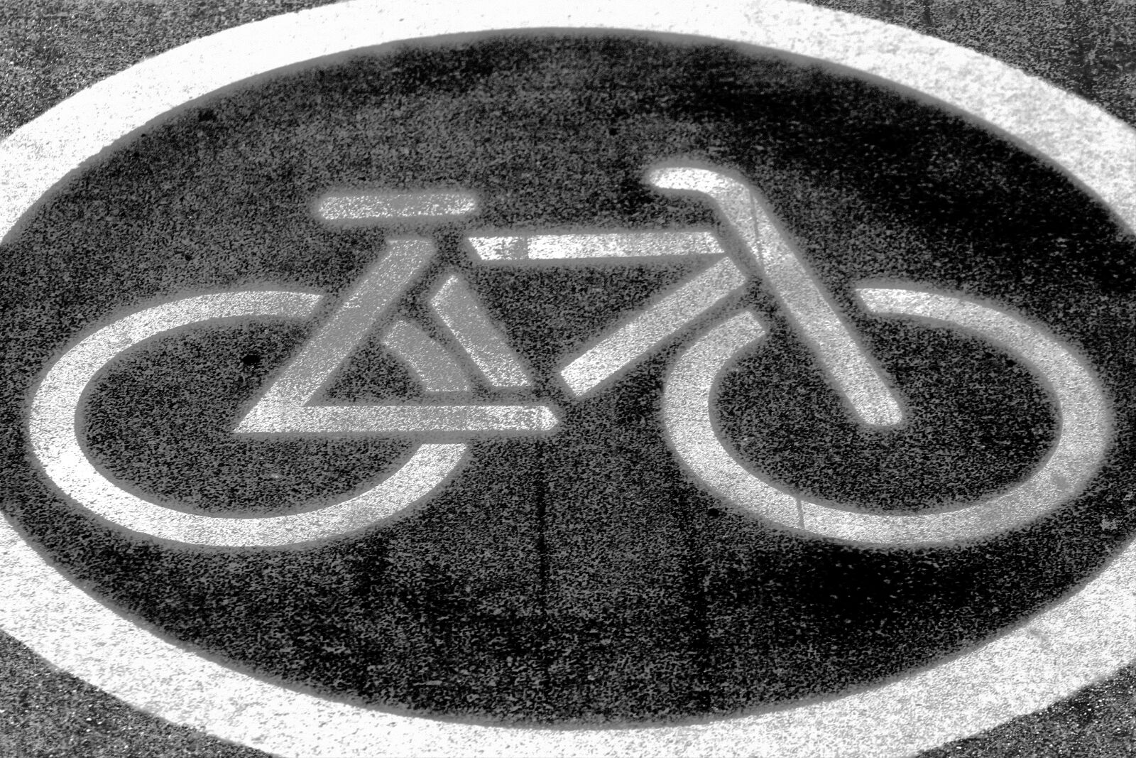 Canon EF 75-300mm f/4-5.6 sample photo. Bike, bicycle, bike sign photography