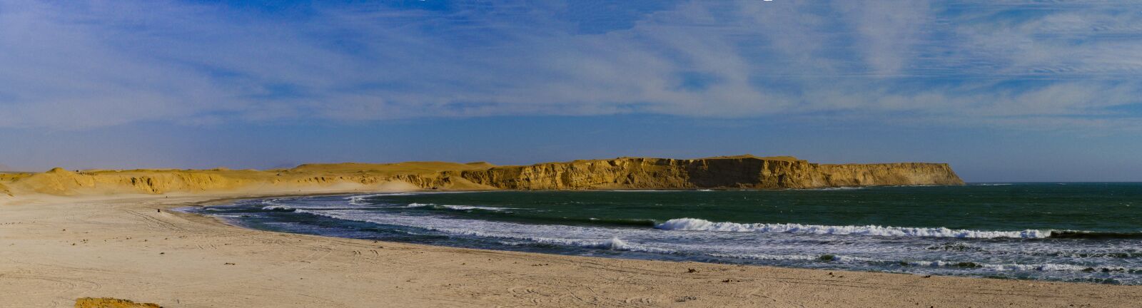 Panasonic Lumix DMC-GX8 + Panasonic Lumix G Vario 14-140mm F3.5-5.6 ASPH Power O.I.S sample photo. Cliff, desert, panorama photography