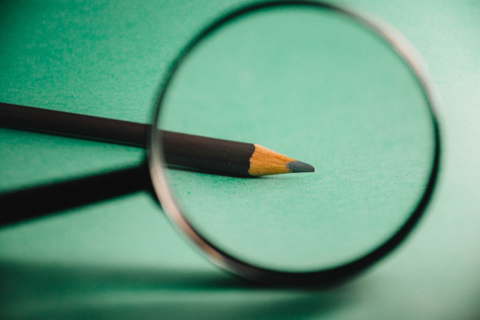 Nikon D7200 sample photo. Magnifying glass, research, find photography