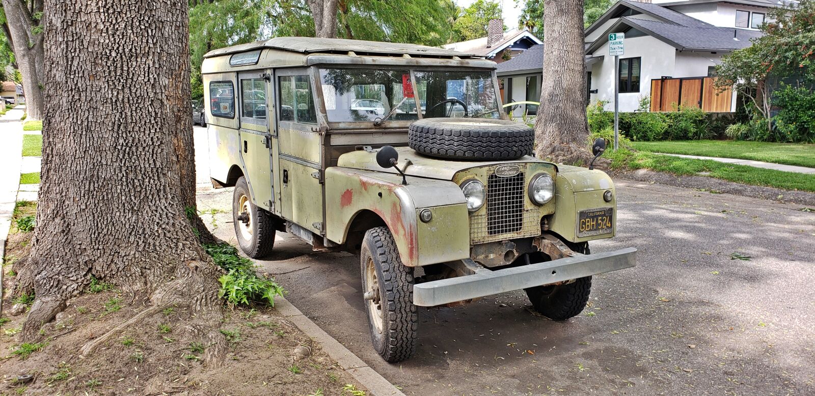 Samsung Galaxy Note9 sample photo. Land rover, military, truck photography
