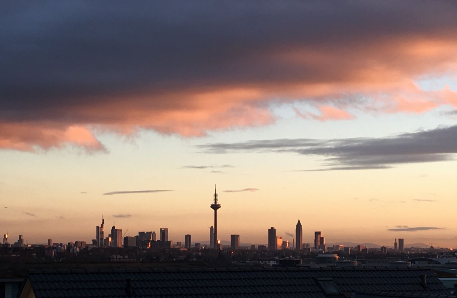 Apple iPhone 6s sample photo. Skyline, frankfurt, sky photography
