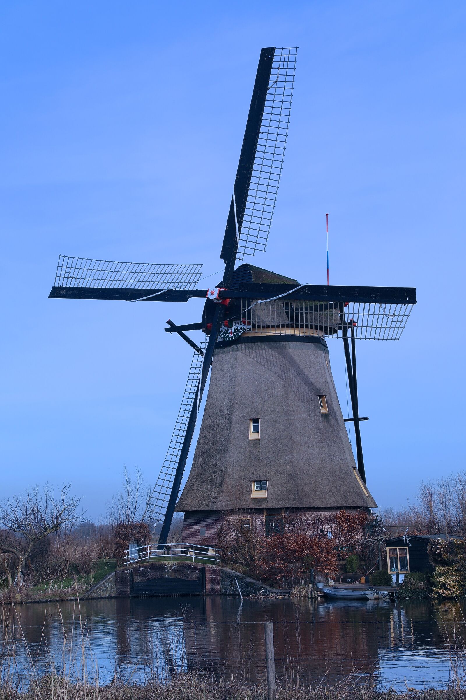 Canon EOS 5D Mark IV sample photo. Wind mill, no person photography