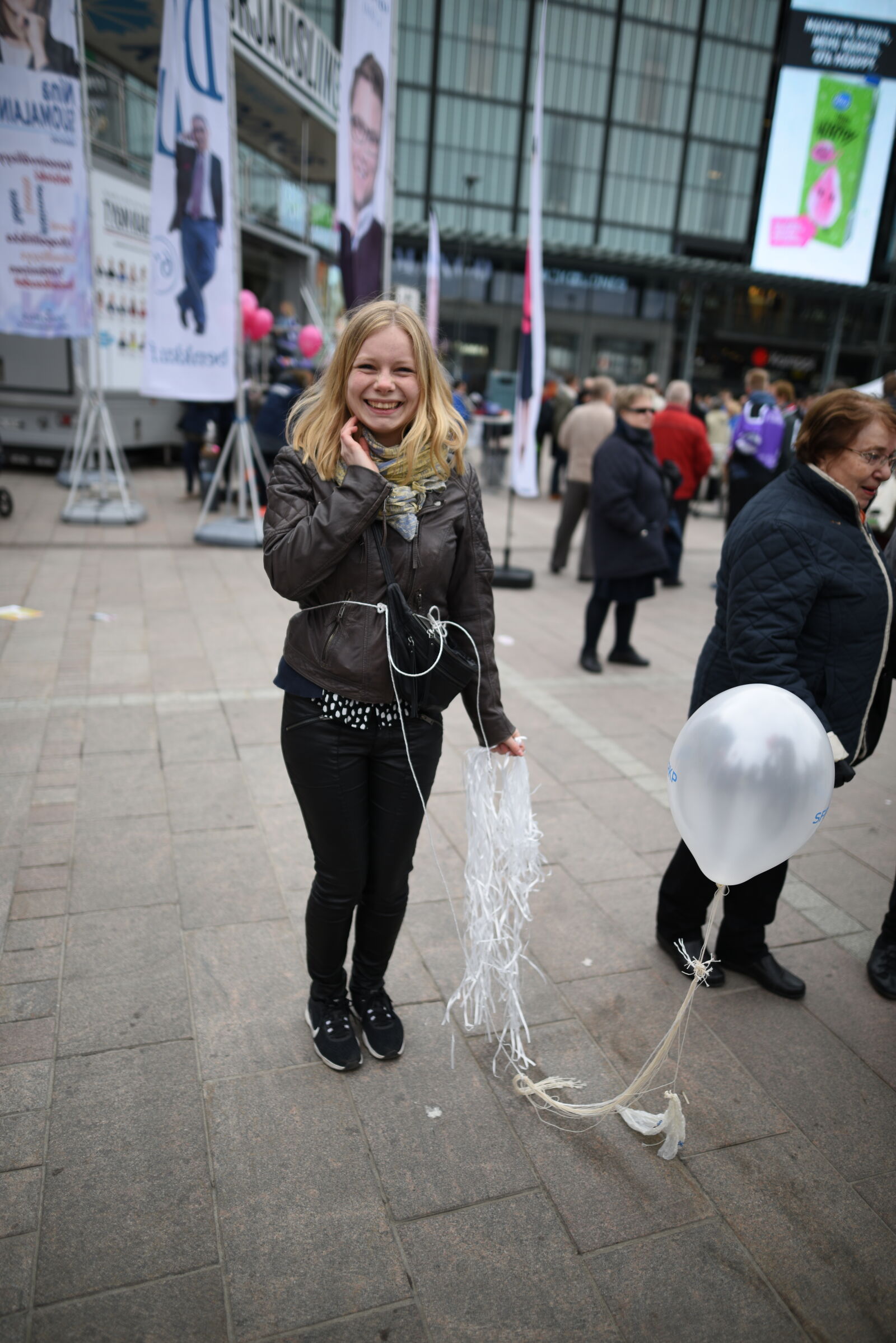 Nikon D810 sample photo. Balloon forgot howto balloon photography