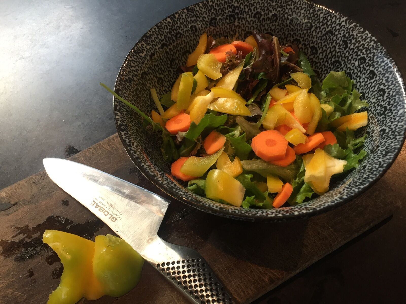 Apple iPhone 6 sample photo. Food, vegetables, cutting board photography