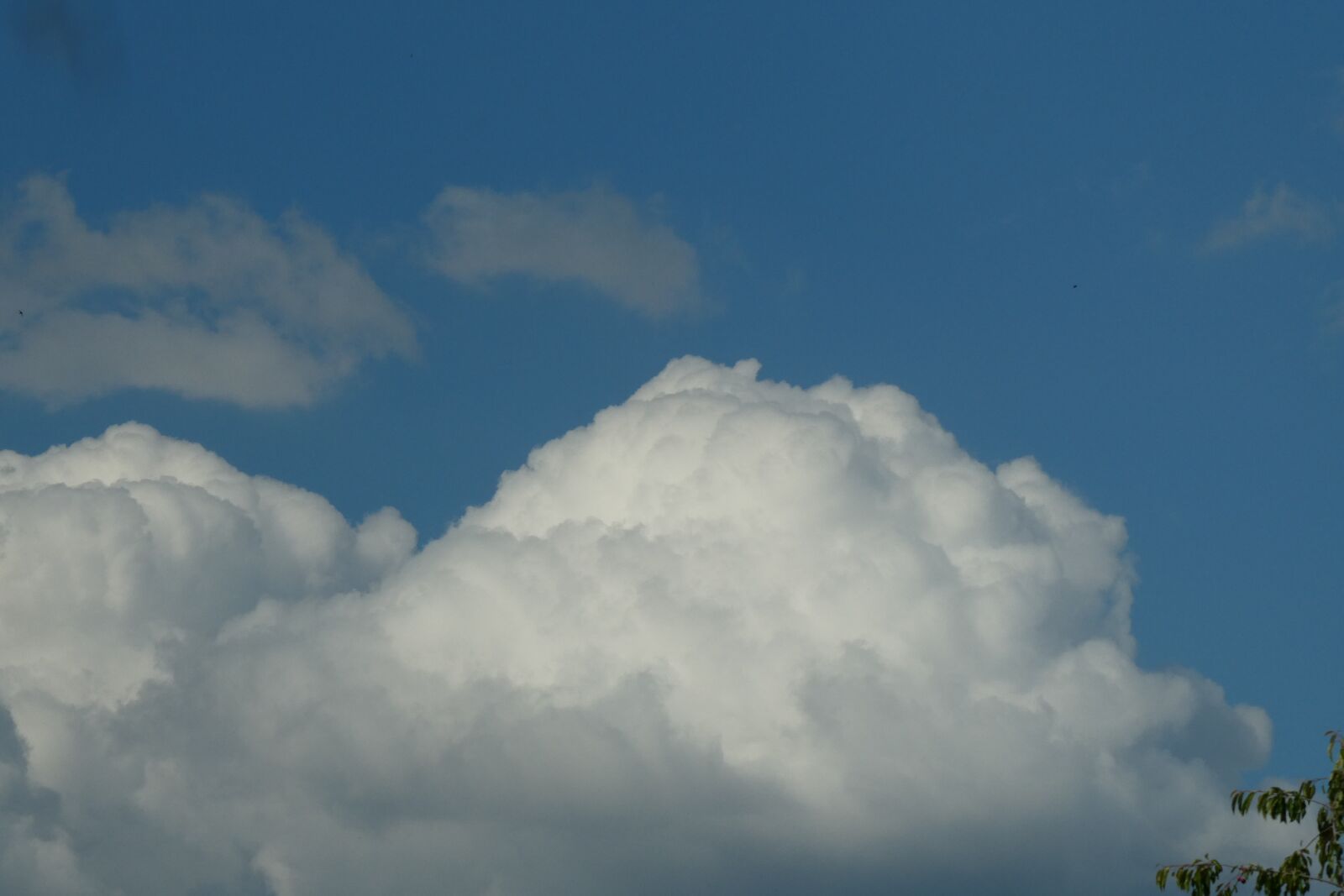Panasonic DC-TZ91 sample photo. Heaven, clouds, sky photography