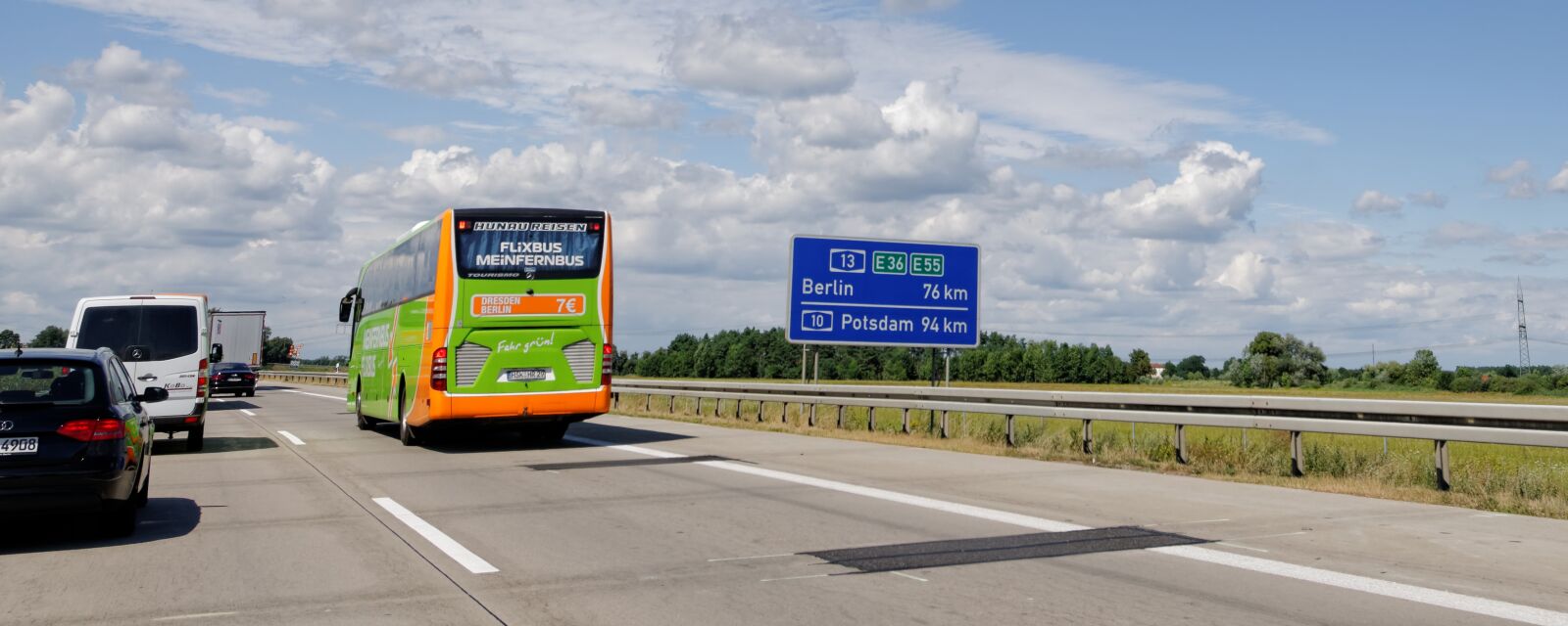Nikon D300S sample photo. Highway, flixbus, bus photography