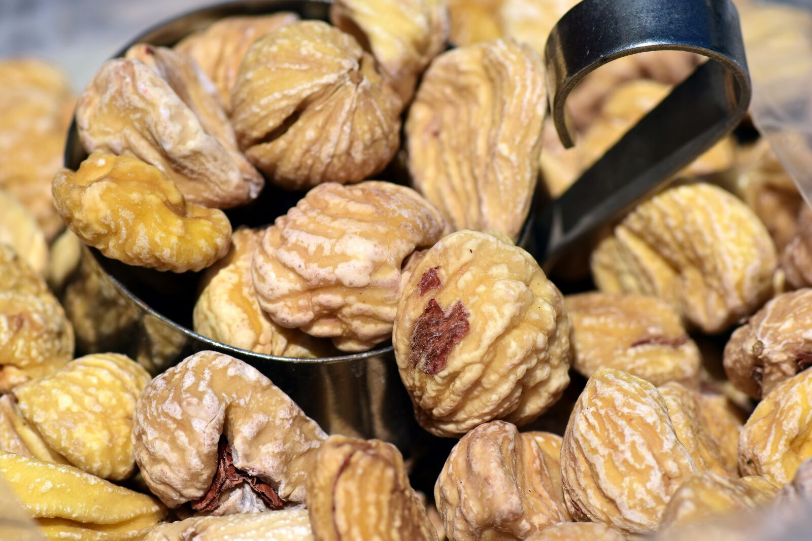 Nikon D3300 sample photo. Chestnut, sweet chestnuts, dried photography