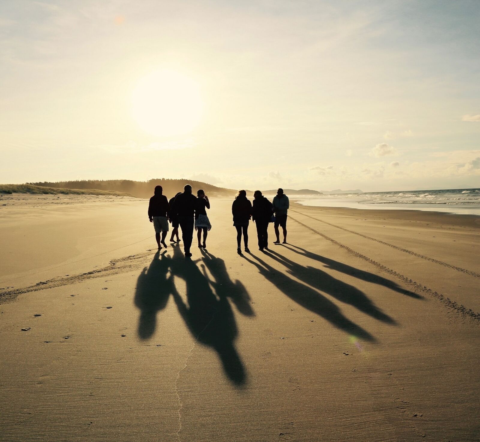 Canon EF 24-105mm F4L IS USM sample photo. People, ocean, shore photography