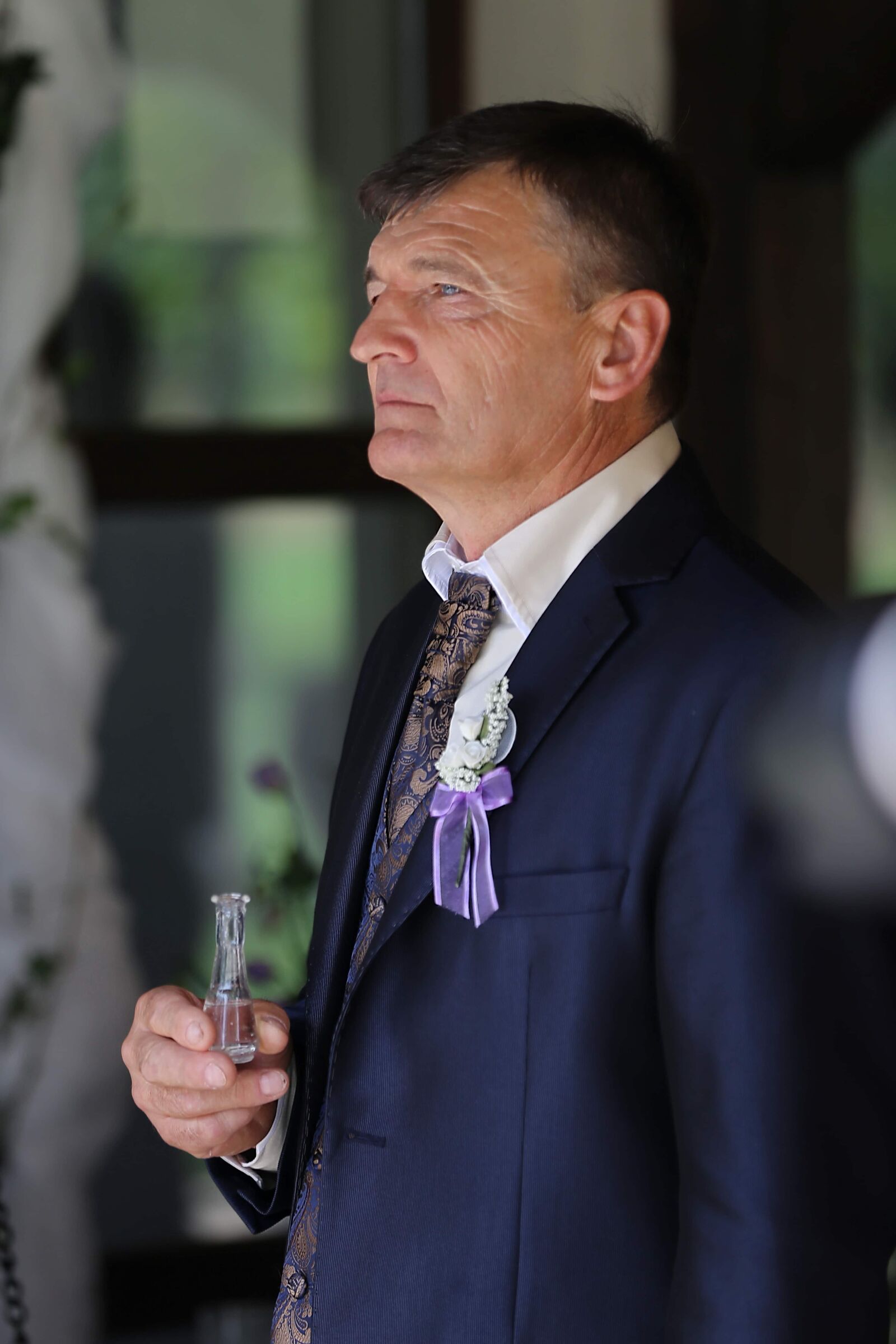 Canon EOS 6D sample photo. Outfit, senior, businessman, confidence photography