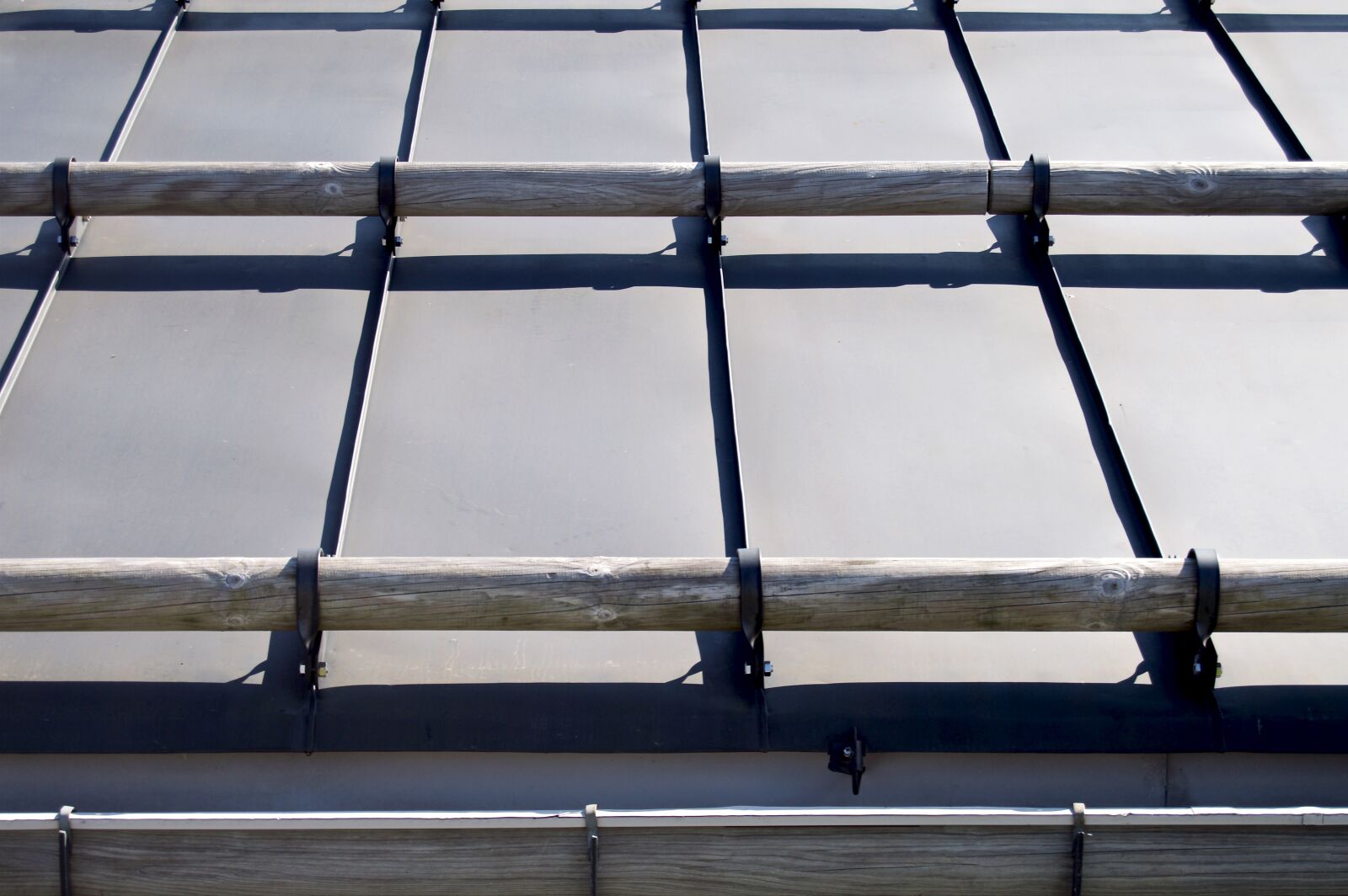 Nikon D3200 sample photo. Roof, sheet, snow stopper photography