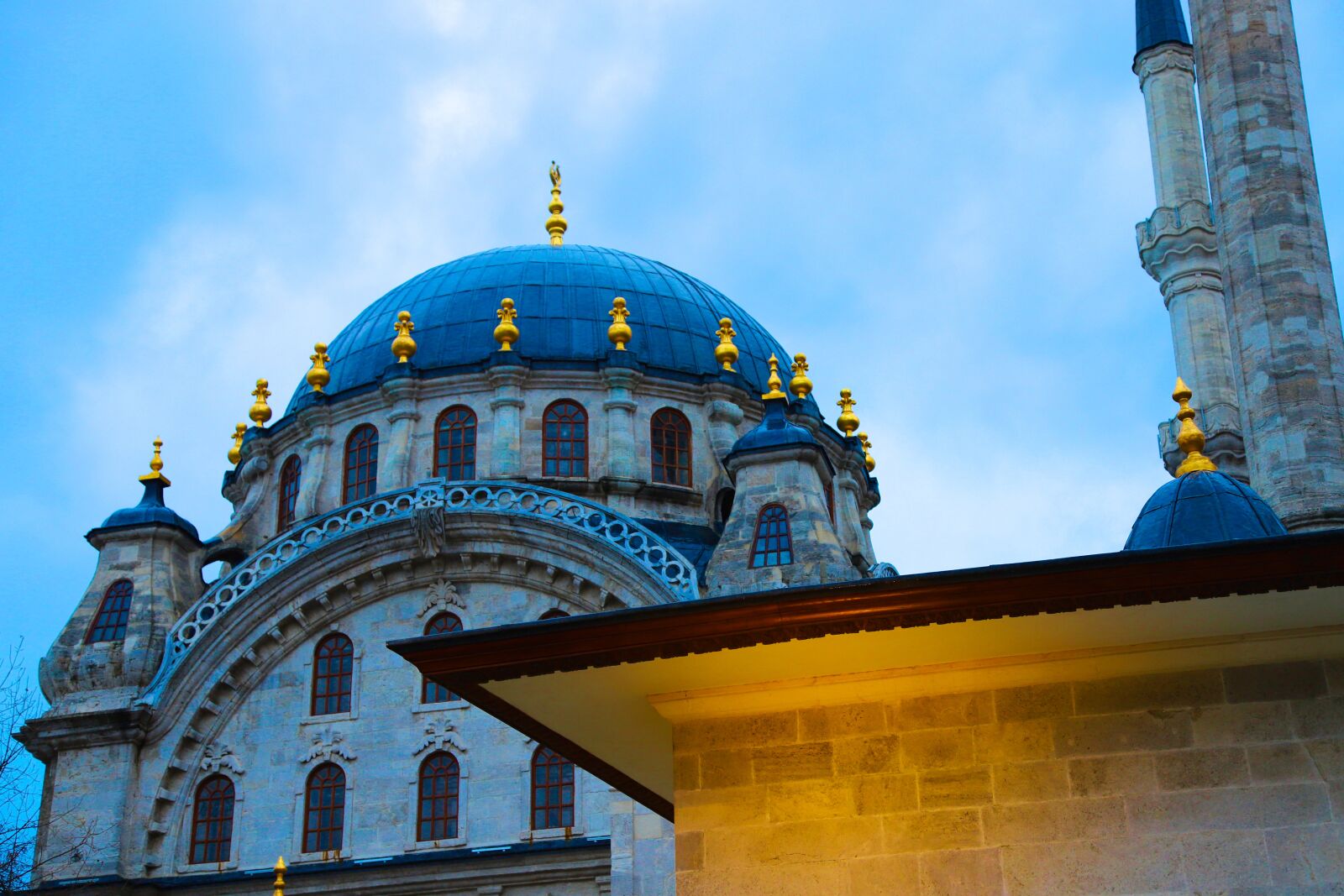 Canon EOS 6D Mark II sample photo. Cami, istanbul, turkey photography