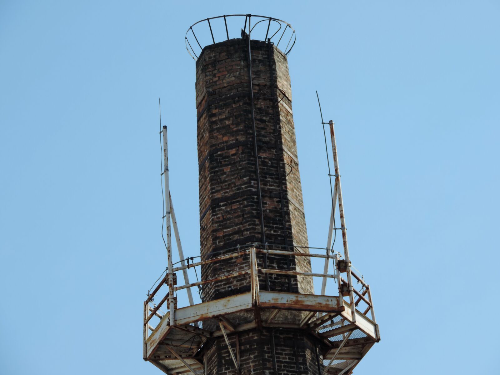 Nikon Coolpix P520 sample photo. Chimney, factory, old, steel photography