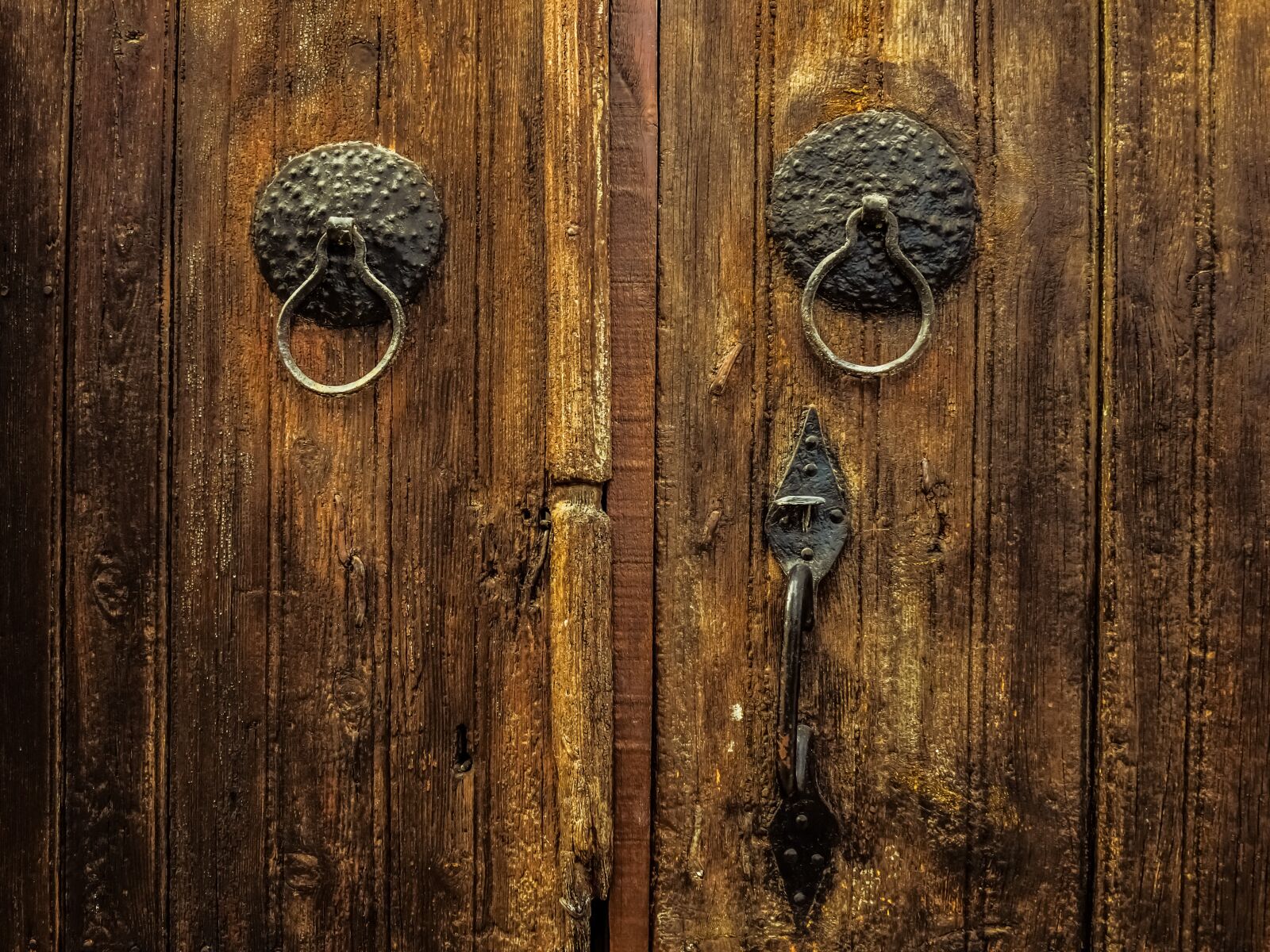 Nikon D3300 sample photo. Wooden, wood, door photography