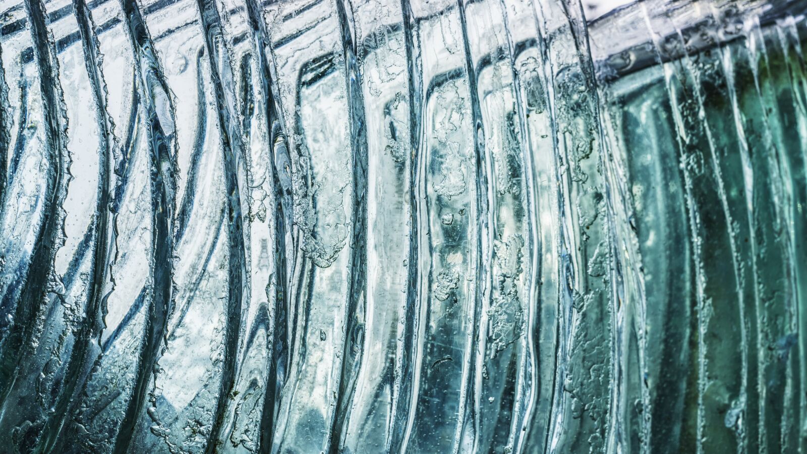 Sony a6300 + Sigma 30mm F2.8 EX DN sample photo. Glass, structure, abstract photography