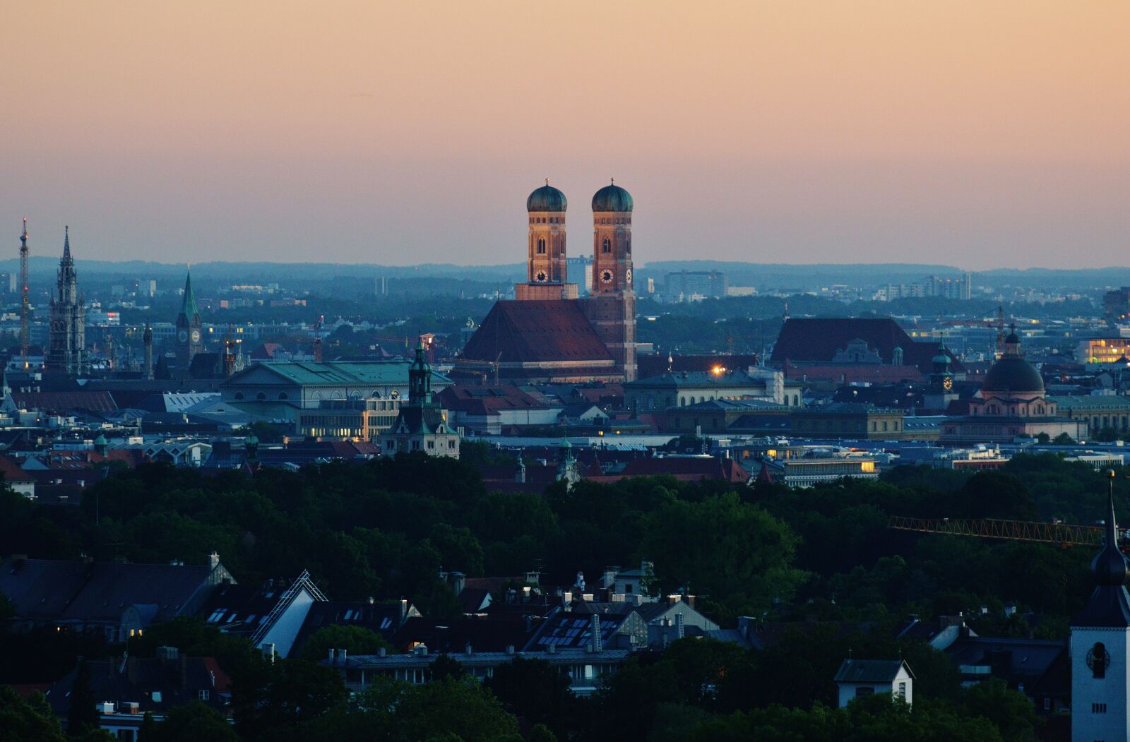 Nikon D3200 sample photo. Munich, frauenkirche, bavaria photography
