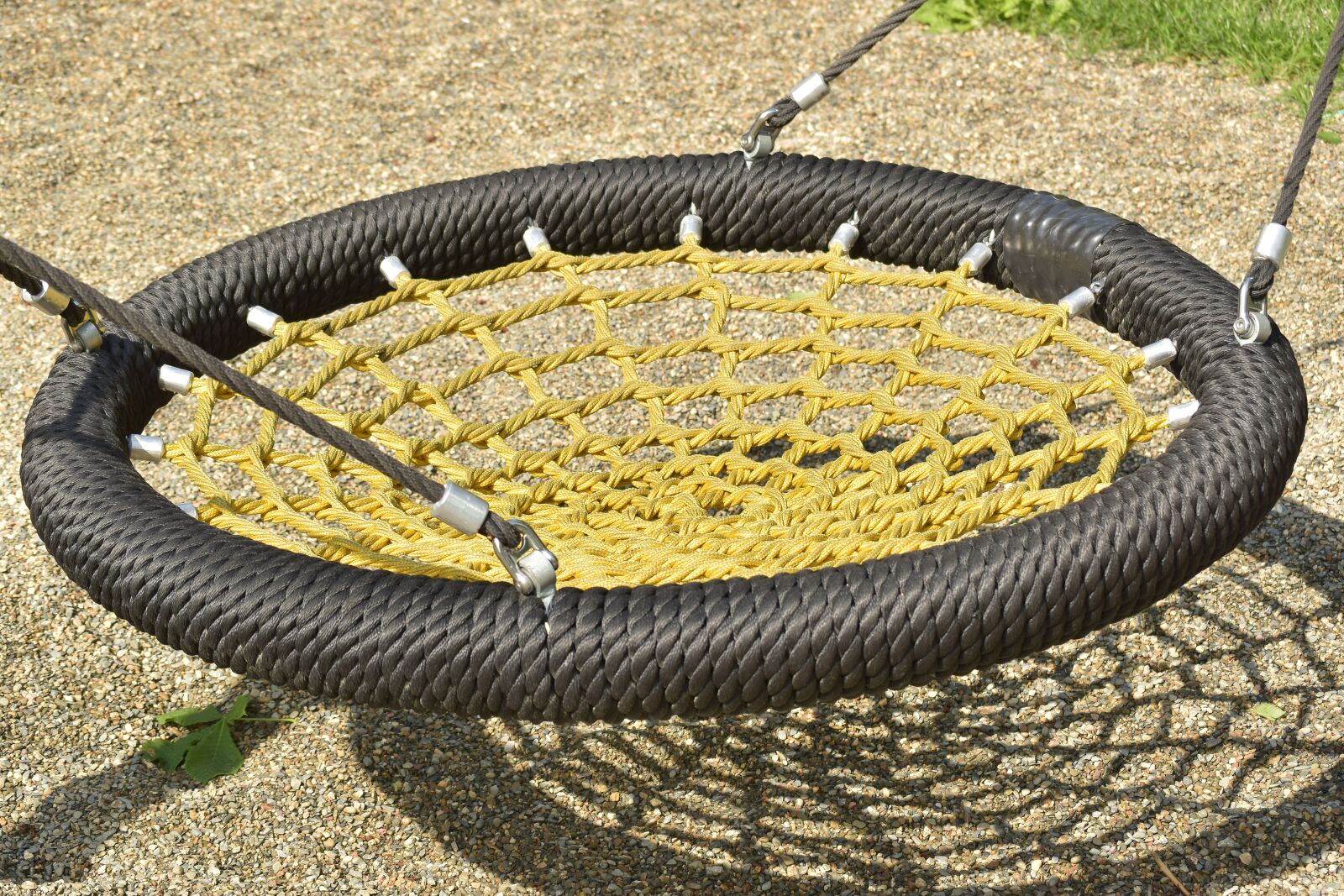 Nikon D5300 sample photo. Swing, round, nest photography