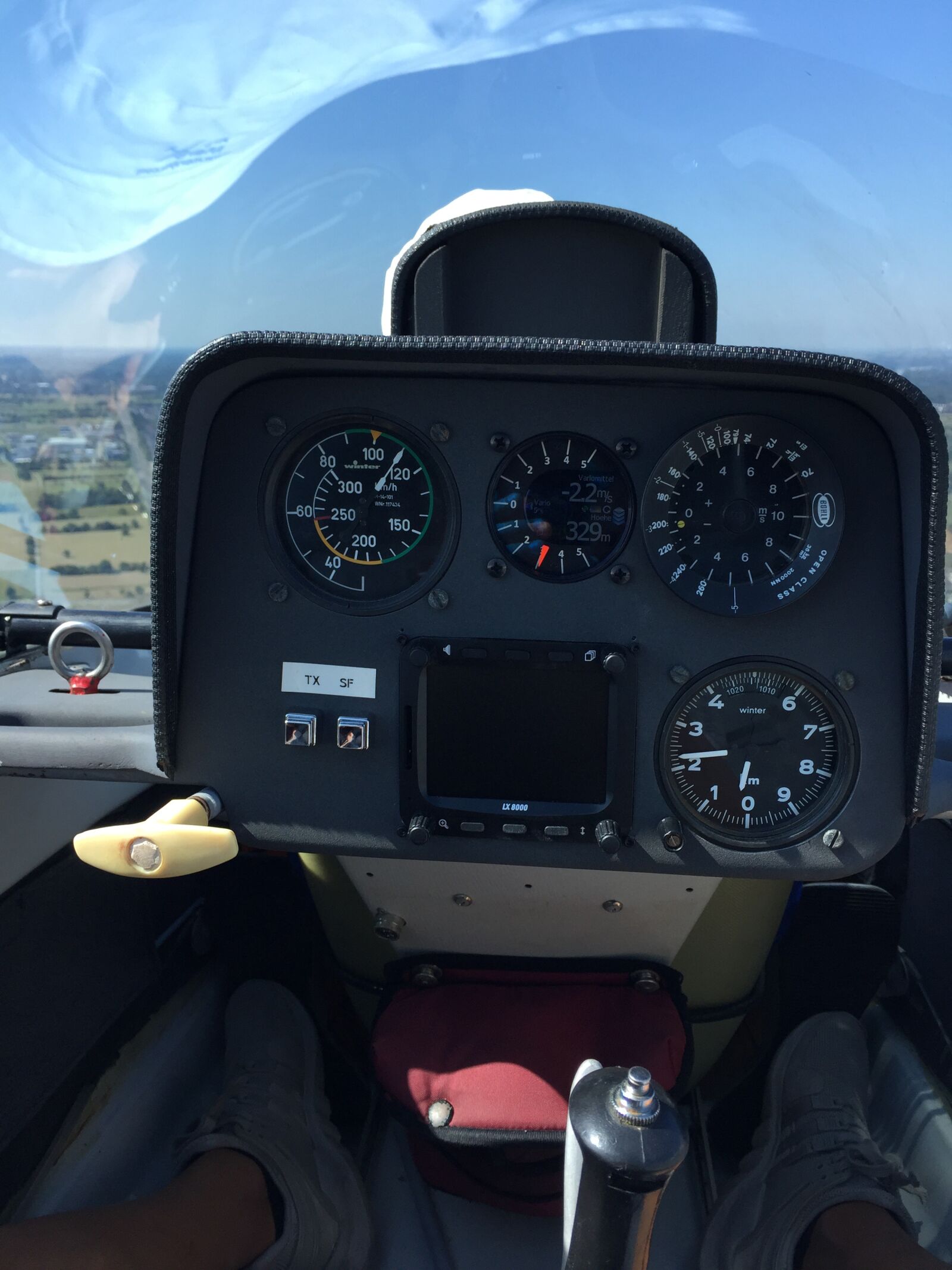 iPhone 6 back camera 4.15mm f/2.2 sample photo. Flight, pilot, plane photography