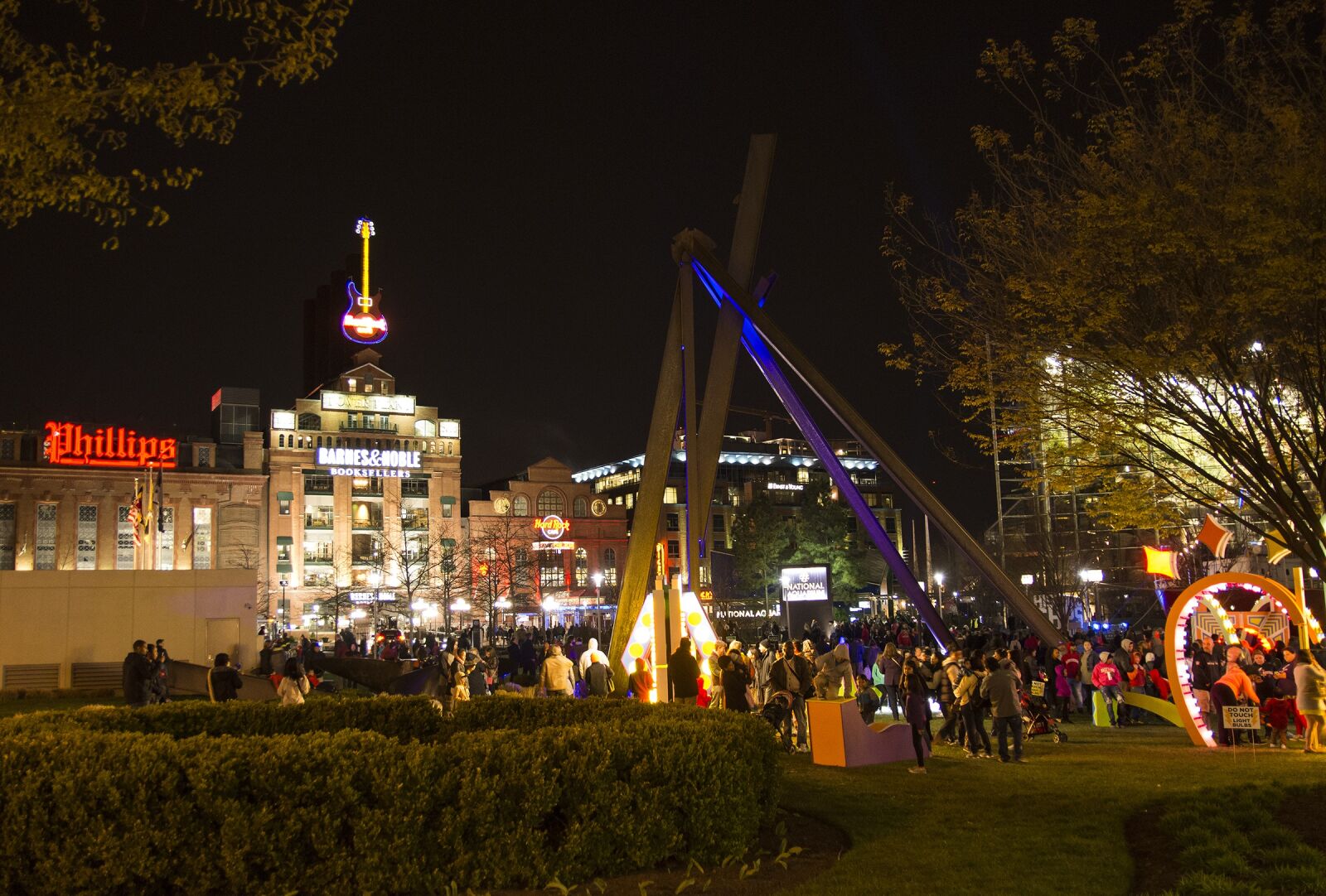 Nikon D7200 sample photo. Baltimore, lights, urban photography