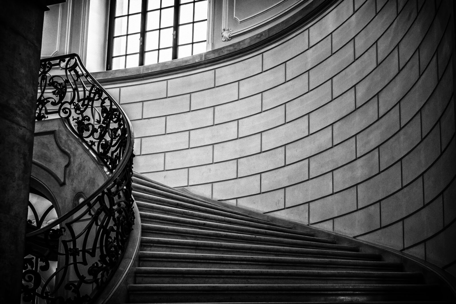 Nikon D3300 sample photo. Stairs, emergence, gradually photography