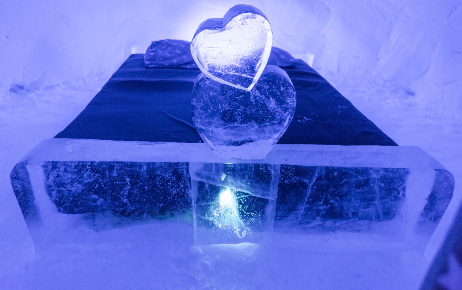Sony a7R II + Sony FE 24-240mm F3.5-6.3 OSS sample photo. Snowhotel, kirkenes, norway photography