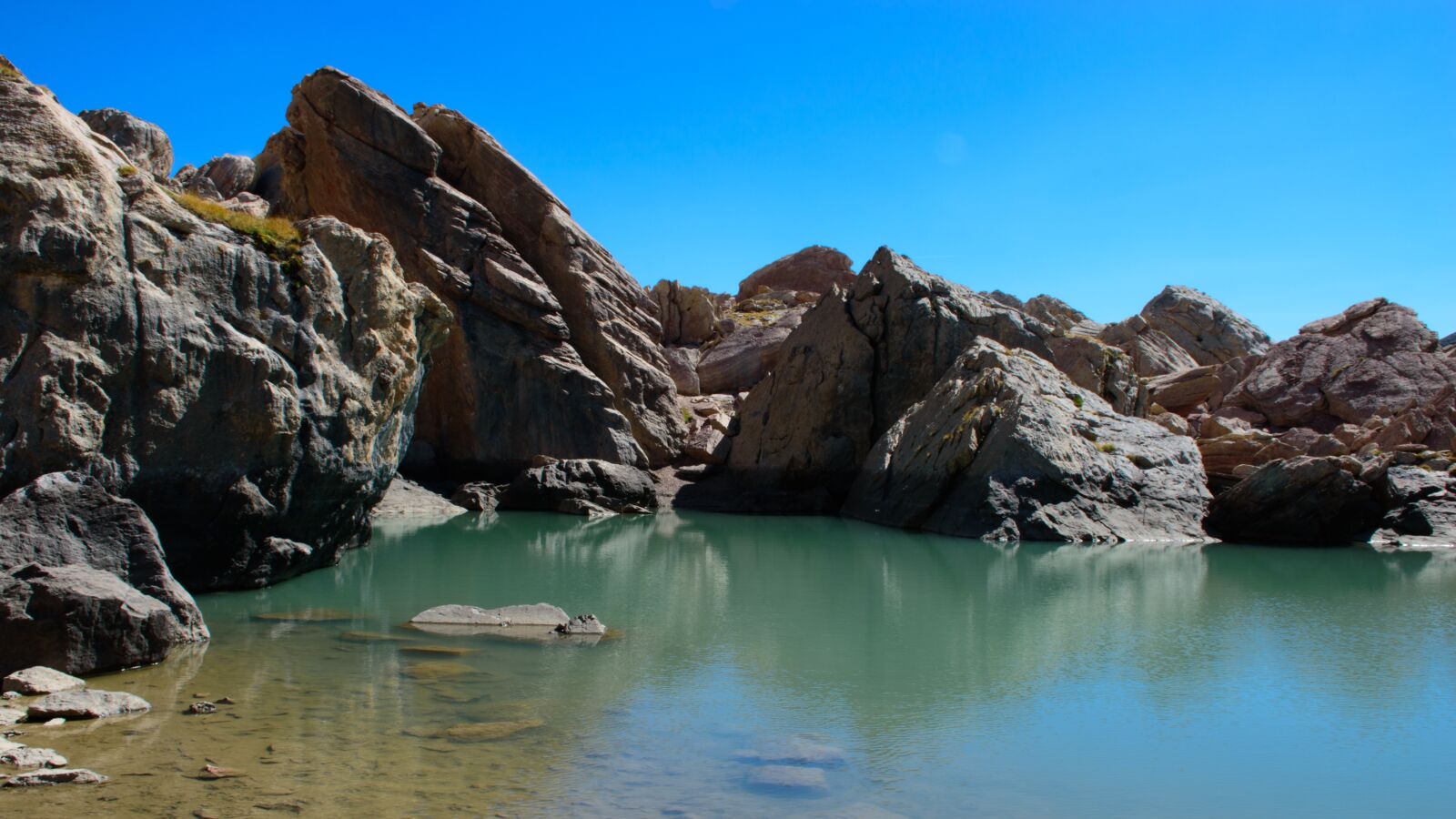 Nikon D5500 sample photo. Lake, mountain, water photography