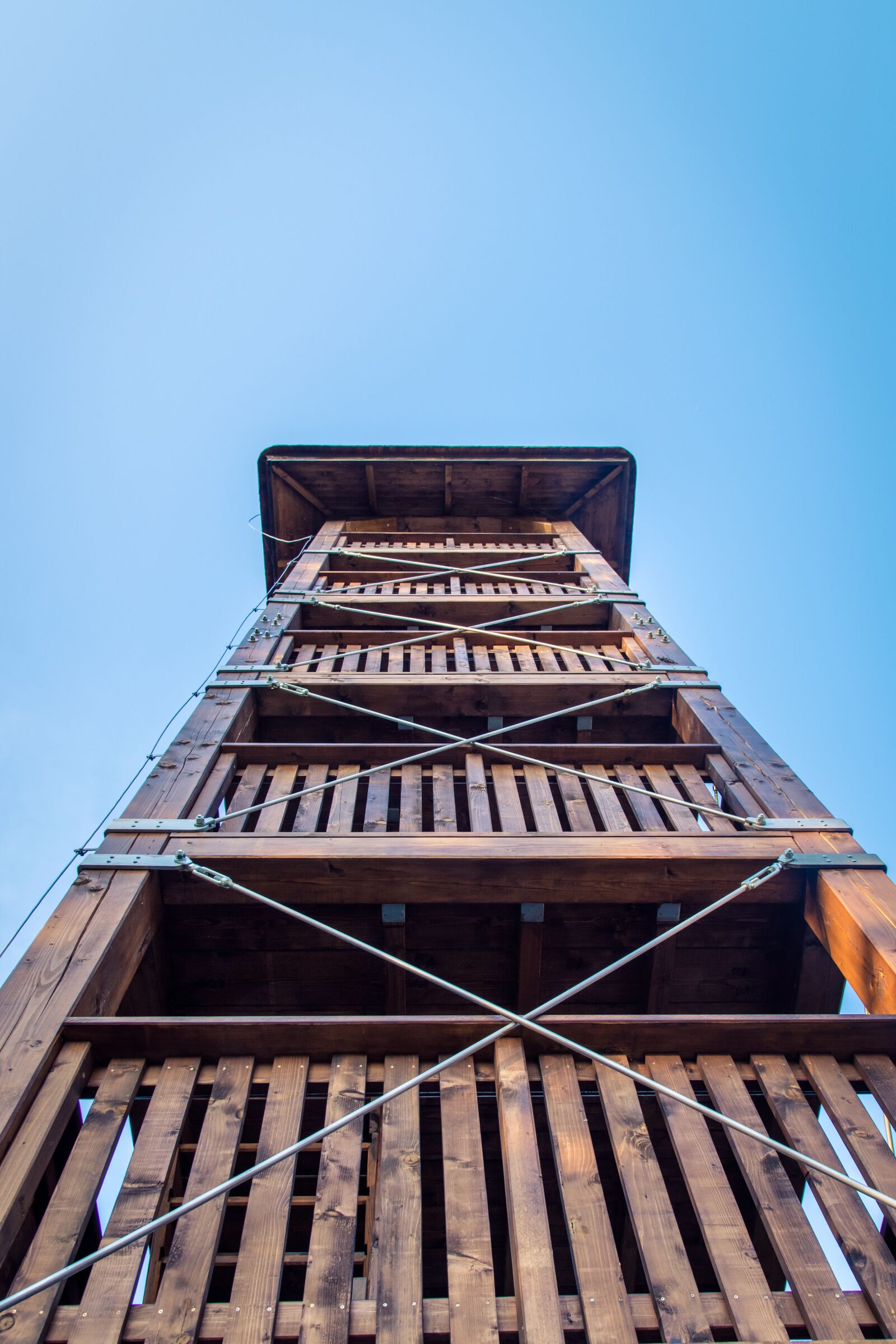 Nikon D850 sample photo. Lookout, hide, wood photography