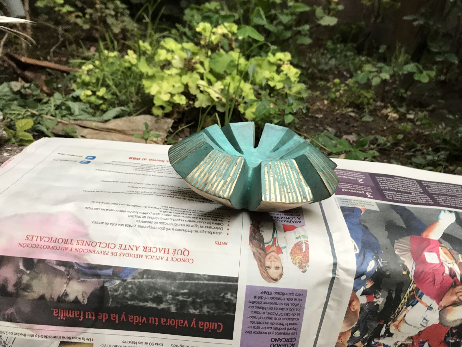 iPhone 7 back camera 3.99mm f/1.8 sample photo. Sculpture, art, bronze photography