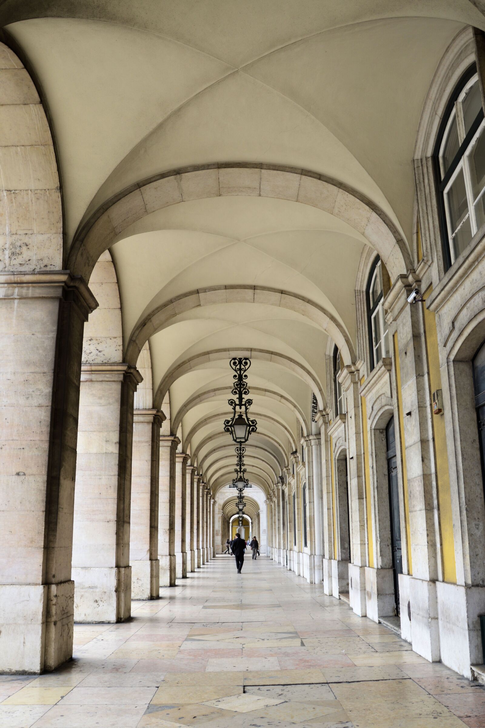 Nikon D3200 sample photo. Architecture, arches, building photography