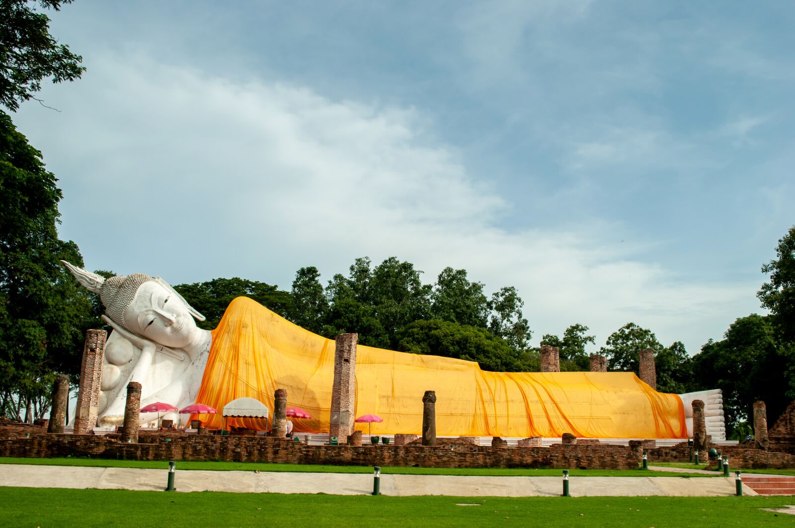 Nikon D3000 sample photo. Buddha, image, carving photography