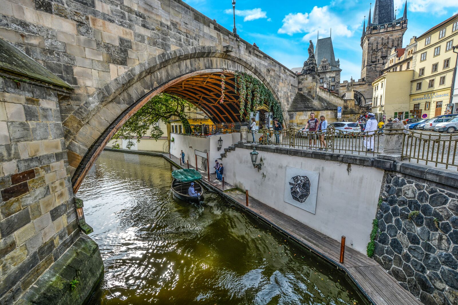Nikon D5200 sample photo. Prague, bridge, tourist photography