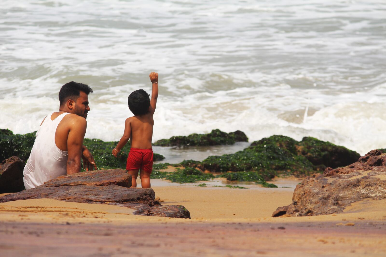 Canon EOS 700D (EOS Rebel T5i / EOS Kiss X7i) sample photo. Father, son, family photography