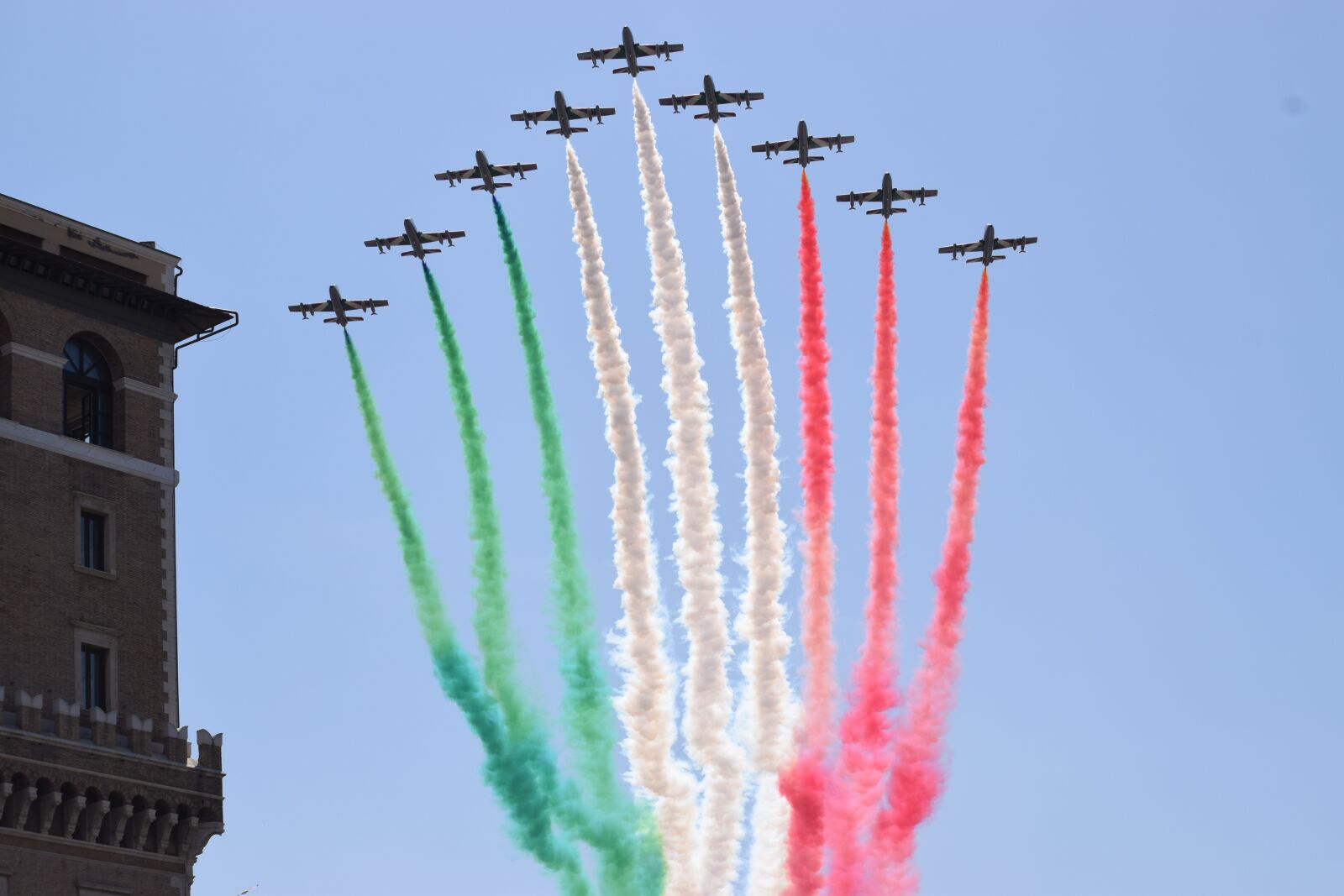 Nikon D5300 sample photo. Parade, military, tricolor arrows photography