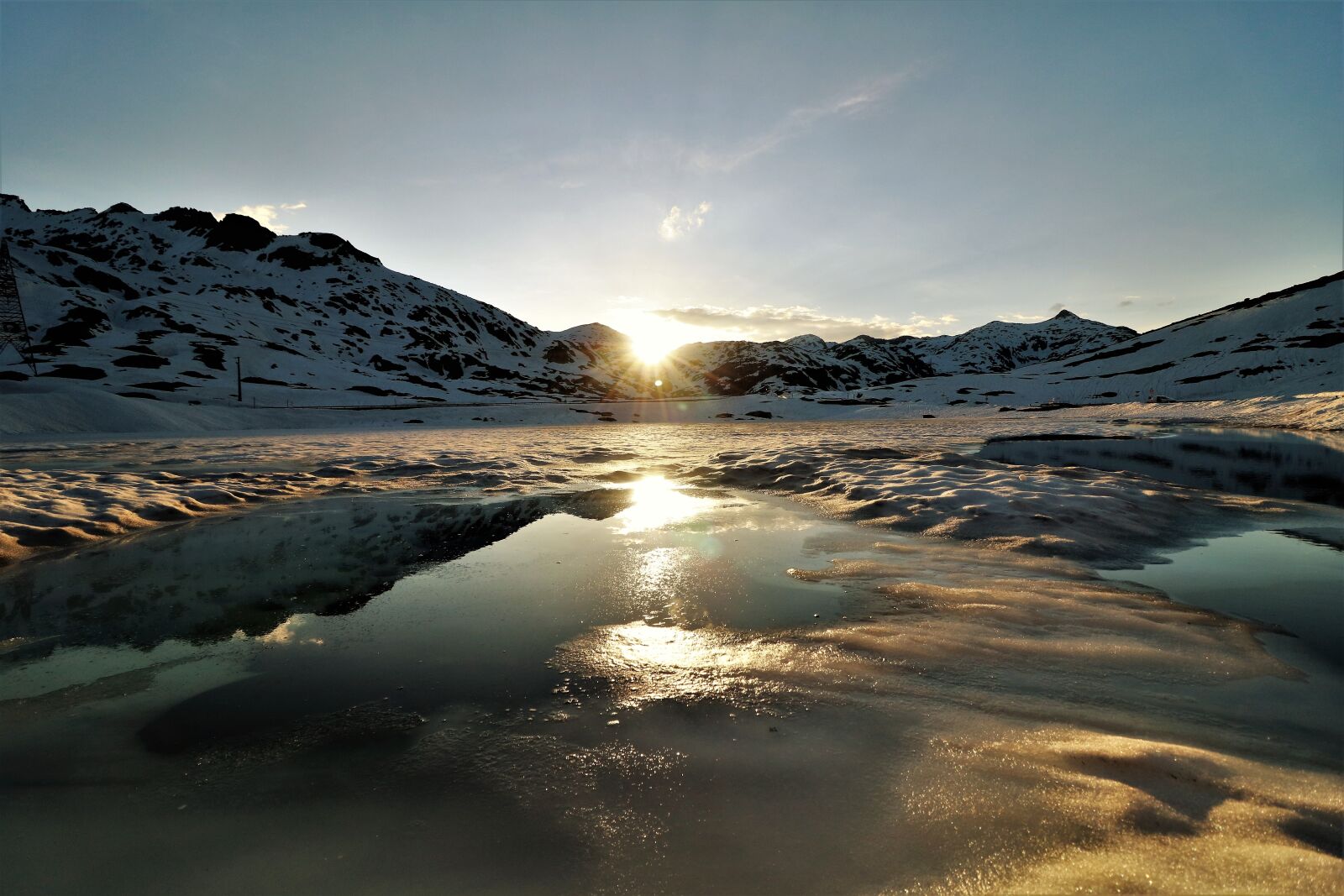 Canon EOS 750D (EOS Rebel T6i / EOS Kiss X8i) sample photo. Gotthard, switzerland, alpine photography