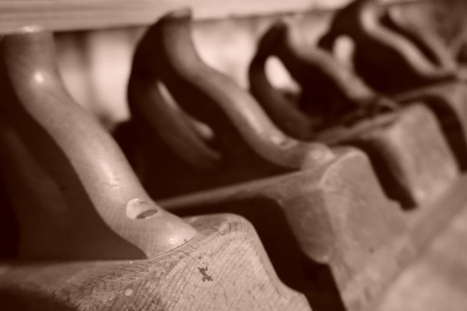 Sony a6000 sample photo. Planer, wood, wood planer photography