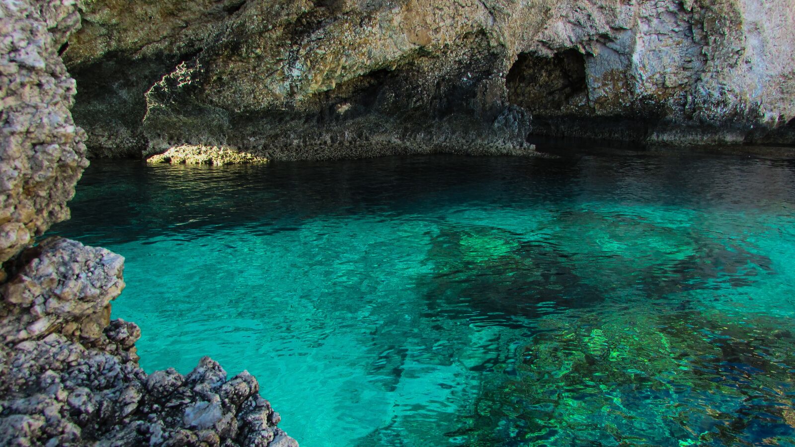Canon PowerShot SX400 IS sample photo. Sea cave, sea, turquoise photography